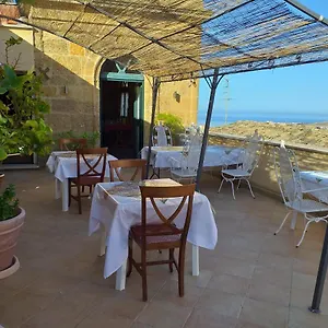 *** Bed and breakfast Batara - 