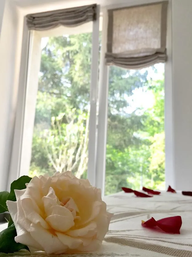 Secret Gardens Bed & Breakfast Borgomaro