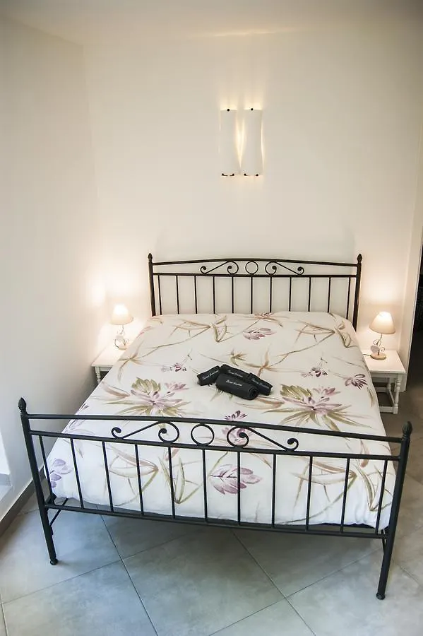 Secret Gardens Bed & Breakfast Borgomaro